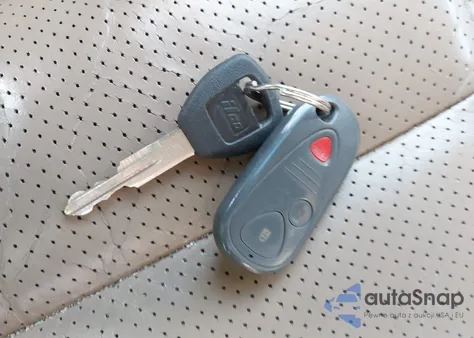 2002 Acura Mdx z USA, uszkodzony, nr VIN 2HNYD18802H510753